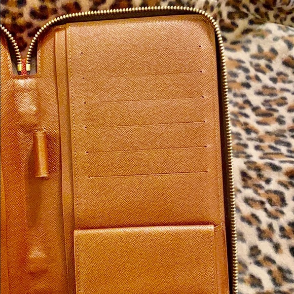 🦄 Louis Vuitton Very Rare!!! - Picture 4 of 14